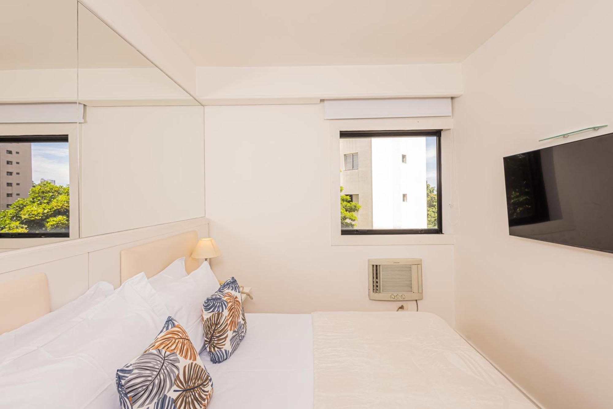 Ferienwohnung Ben - Flats Completos Com Limpeza Diaria E Estacionamento Incluso São Paulo Exterior foto